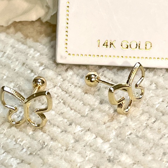 Solid Yellow Gold 14 Karat Butterly 12x14mm Earring - Picture 3 of 6